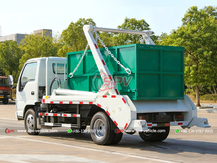 ISUZU 100P Swing Arm Wate Disposal Truck - Rear Left Side